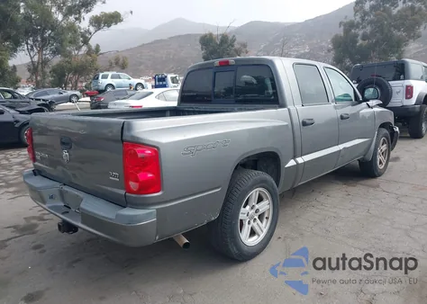 2007 Dodge Dakota Slt z USA, uszkodzony, nr VIN 1D7HE48N97S215134